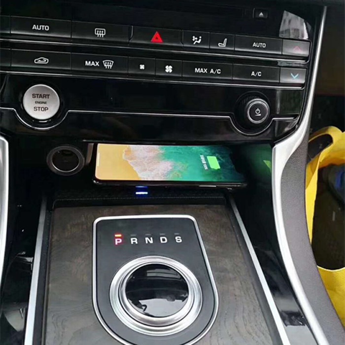 Jaguar、充電パッド、電話ホルダー、急速充電アクセサリー - Wireless Phone Charger Pad のレビューと価格