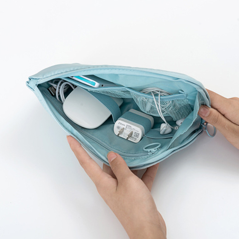 ポータブルデジタルガジェット収納バッグ、耐衝撃スポンジトラベ - Electronics Gadgets And Accessories のレビューと価格